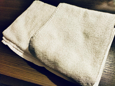 お部屋で使うハンドタオルが<br>
欲しいです。<br>
大浴場でも使うので、タオルが<br>
2枚あると嬉しいと感じました。
